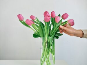 Gebruik een schone en hoge vaas