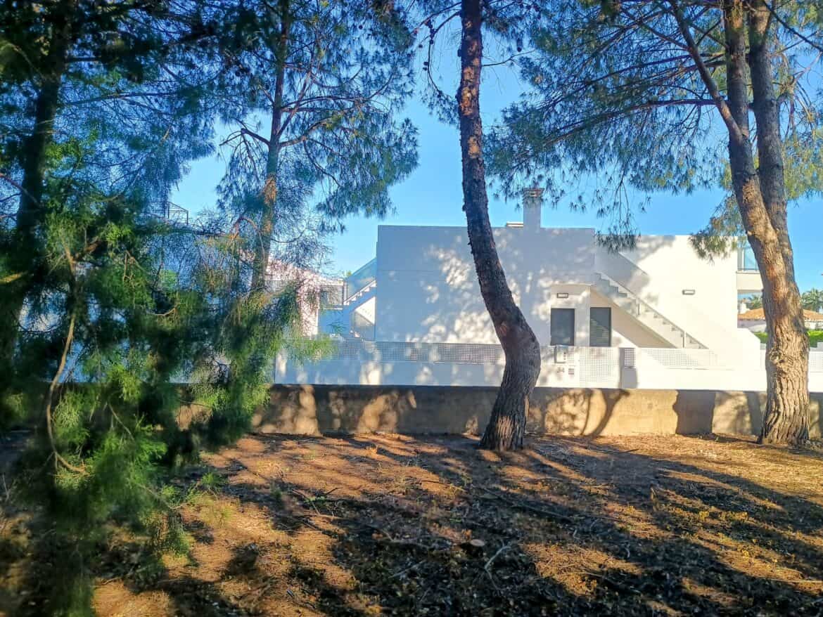 Huis kopen in Spanje. Dan moet je eerste nadenken of je nieuwbouw of bestaande bouw wil. Of nieuwbouw dat al klaar is.